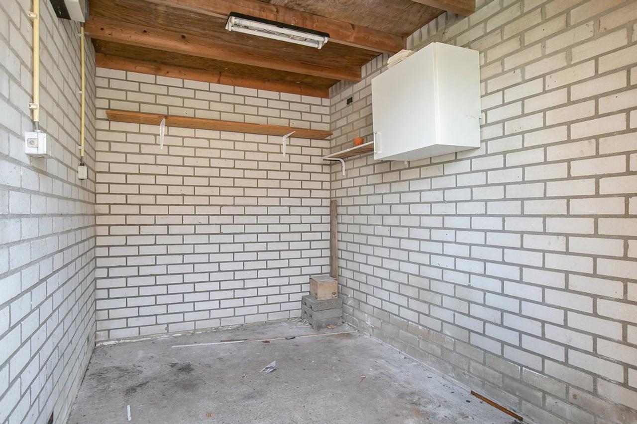 Home with Storage Room in Monnikenhof - Image 16