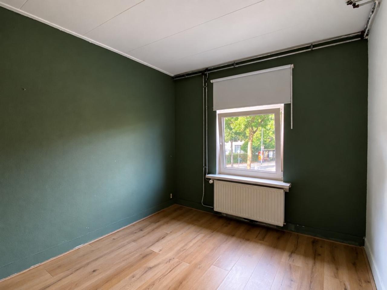 Bright Room with Garden in Deventer - Image 3