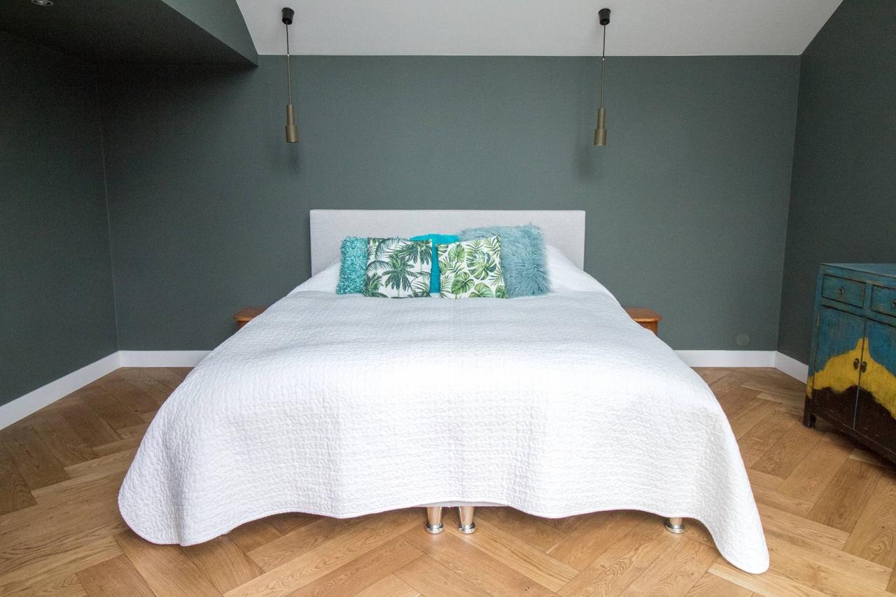 Furnished waterfront bungalow - Image 21
