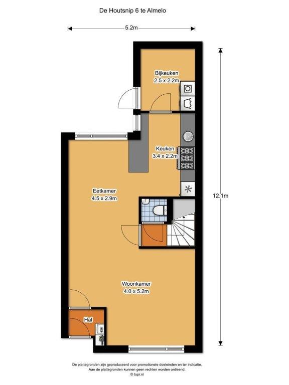 3-bedroom mid-terrace house with storage room - Image 14