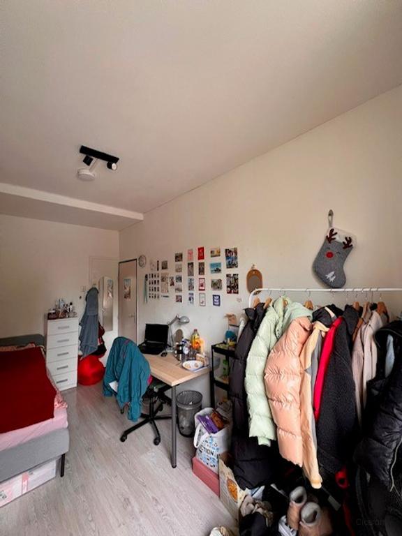 12 m² Student Room with Garden - Image 4