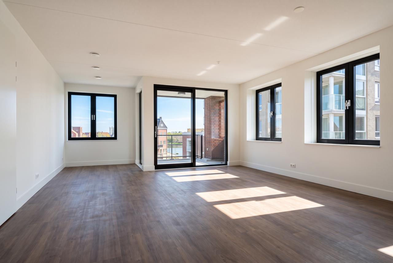 Nieuw 4-kamerappartement met balkon - Afbeelding 2