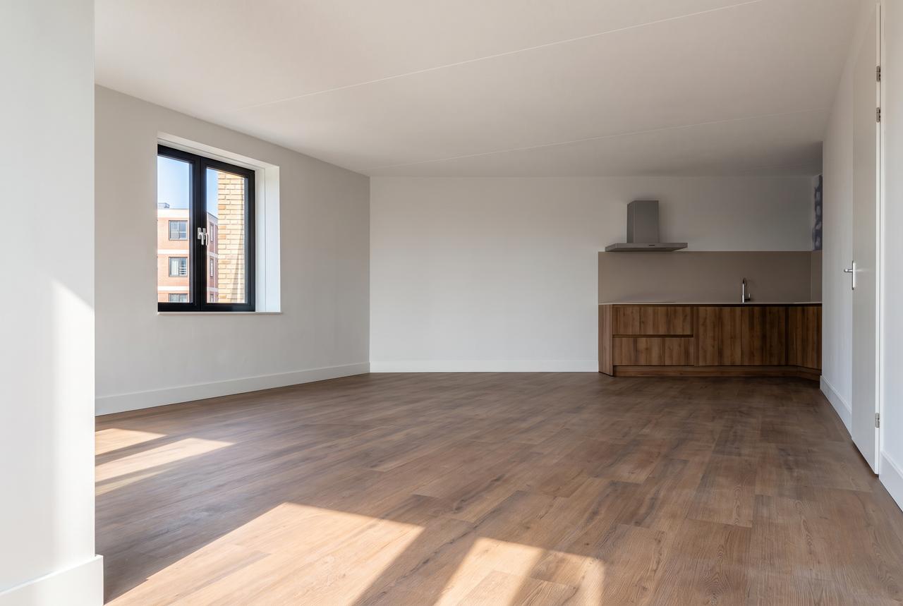Nieuw 4-kamerappartement met balkon - Afbeelding 4