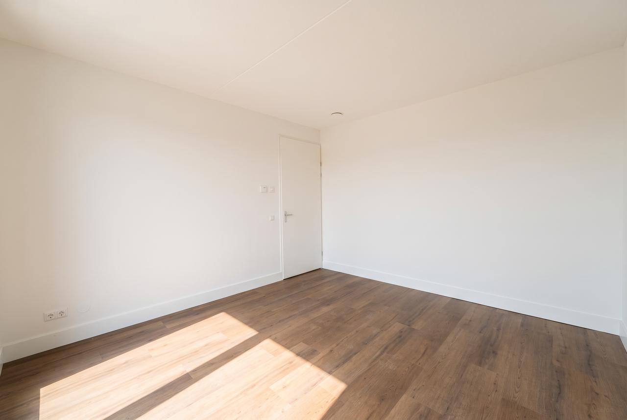 Nieuw 4-kamerappartement met balkon - Afbeelding 7