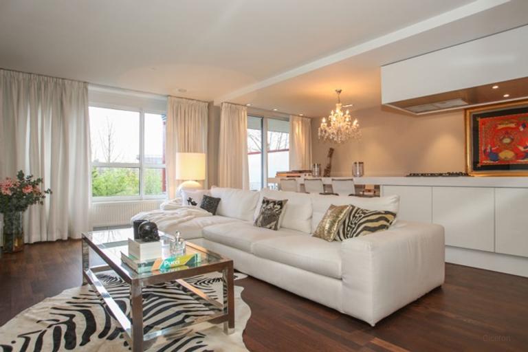 Gemeubileerd 2-kamerappartement met zuidbalkon - Afbeelding 3