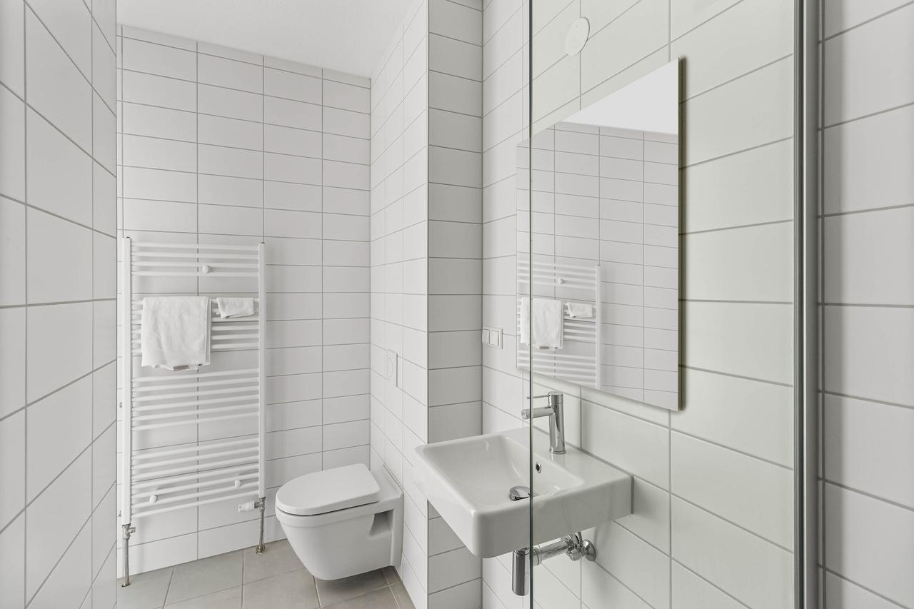 Furnished 1-Bedroom Apartment in Bullewijk - Image 29