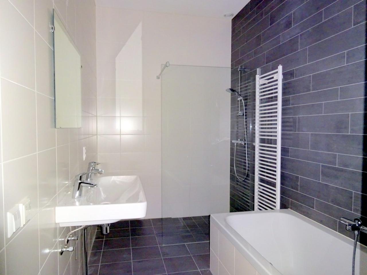 109 m² appartement met parkeerplek - Afbeelding 6