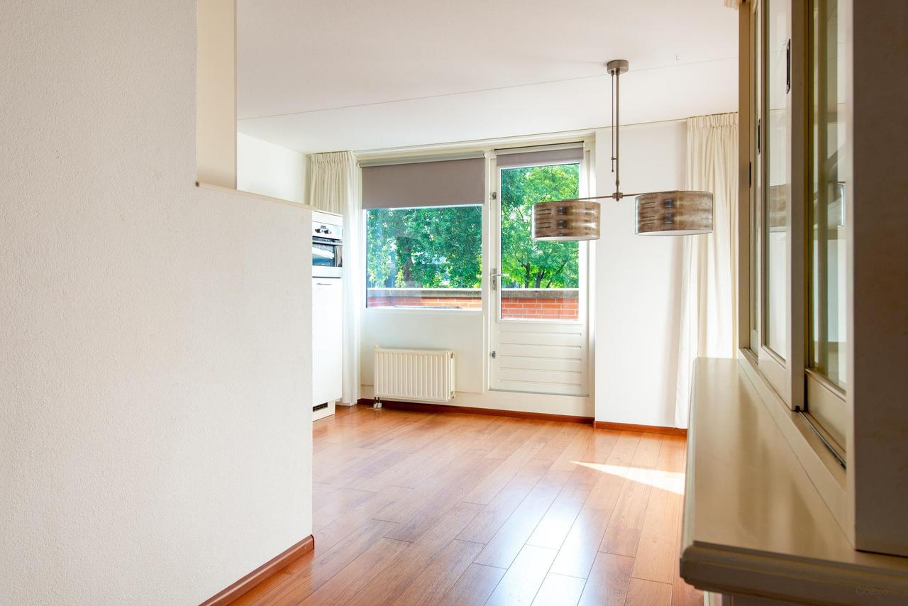 142 m² terraced home with garage in Roosendaal - Image 4
