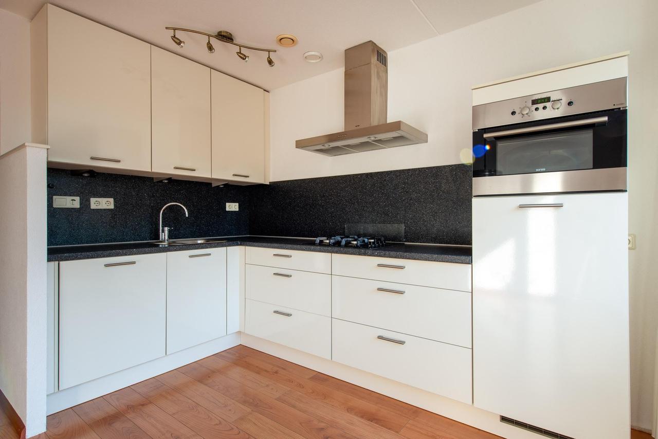 142 m² terraced home with garage in Roosendaal - Image 6