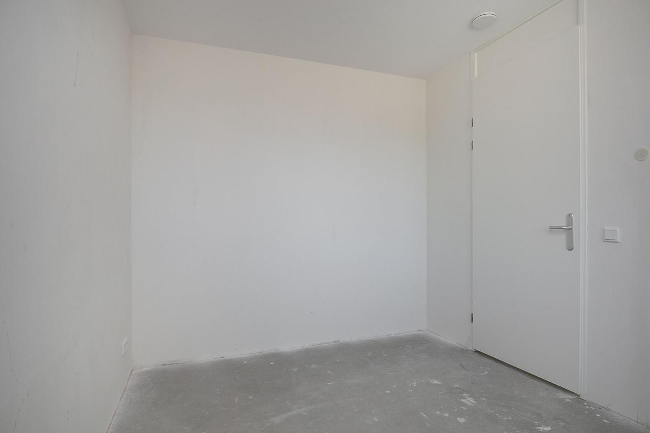 2-bedroom apartment with balcony - Image 14