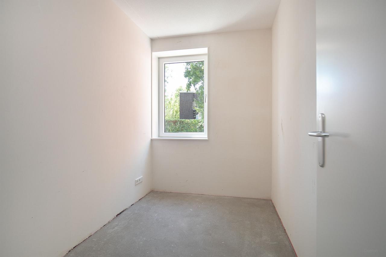 2-bedroom apartment with balcony - Image 15