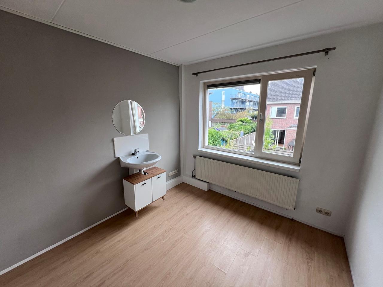 Student room with garden in Vinkhuizen - Image 5