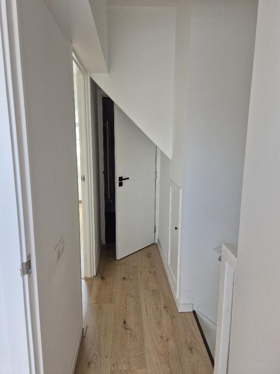 A++ 2-Bedroom Apartment in Kralingen - Image 5