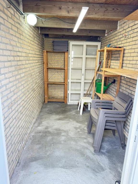 Gemeubileerd gezinshuis met tuin in Westwijk - Afbeelding 15