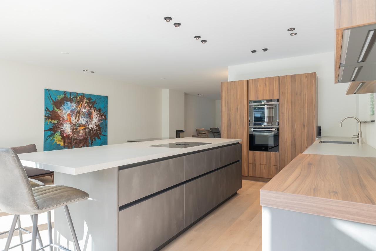 167 m² villa with garage and west-facing garden - Image 3