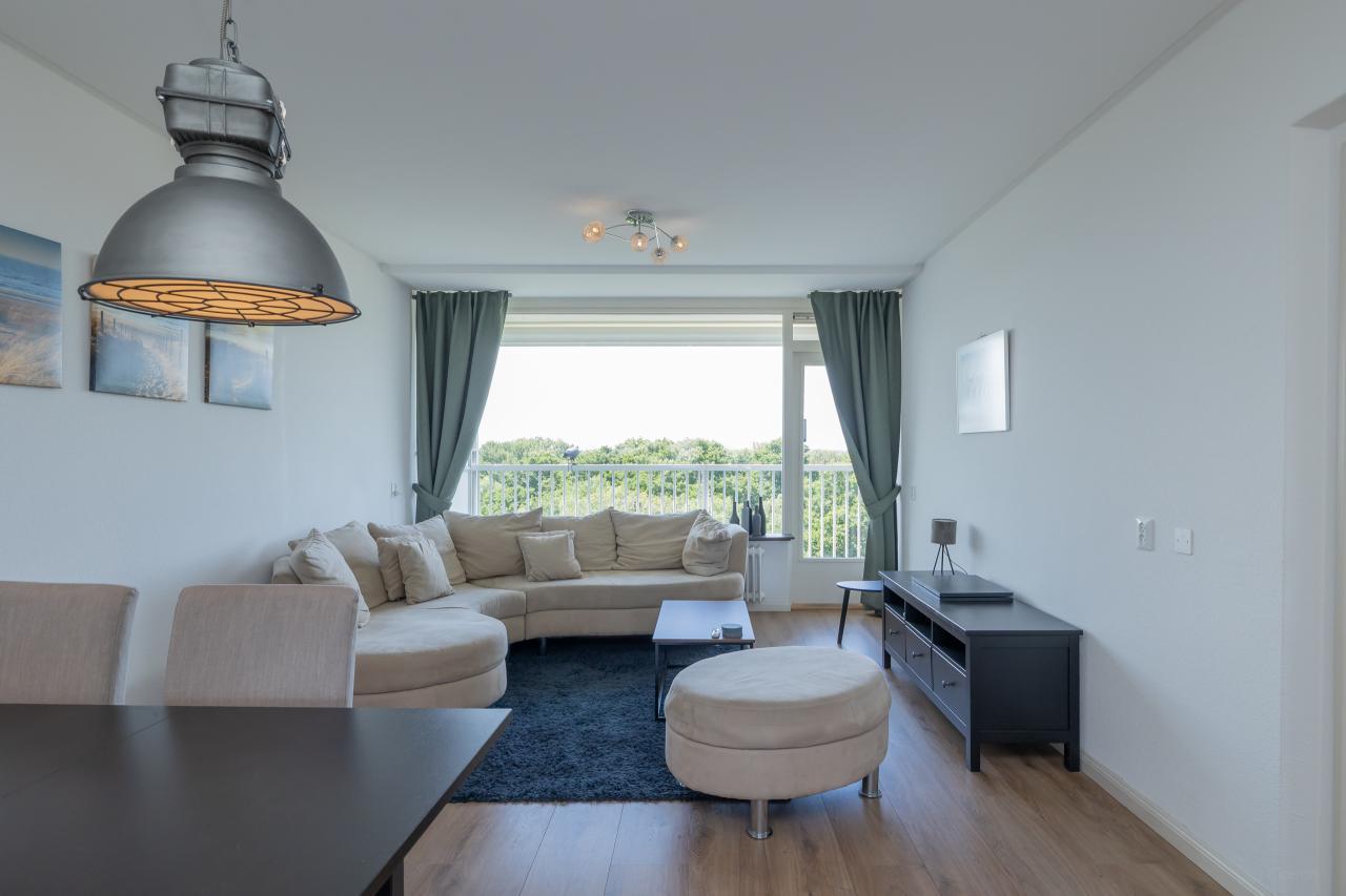 Gemeubileerd 3-kamerappartement met parkzicht - Afbeelding 2