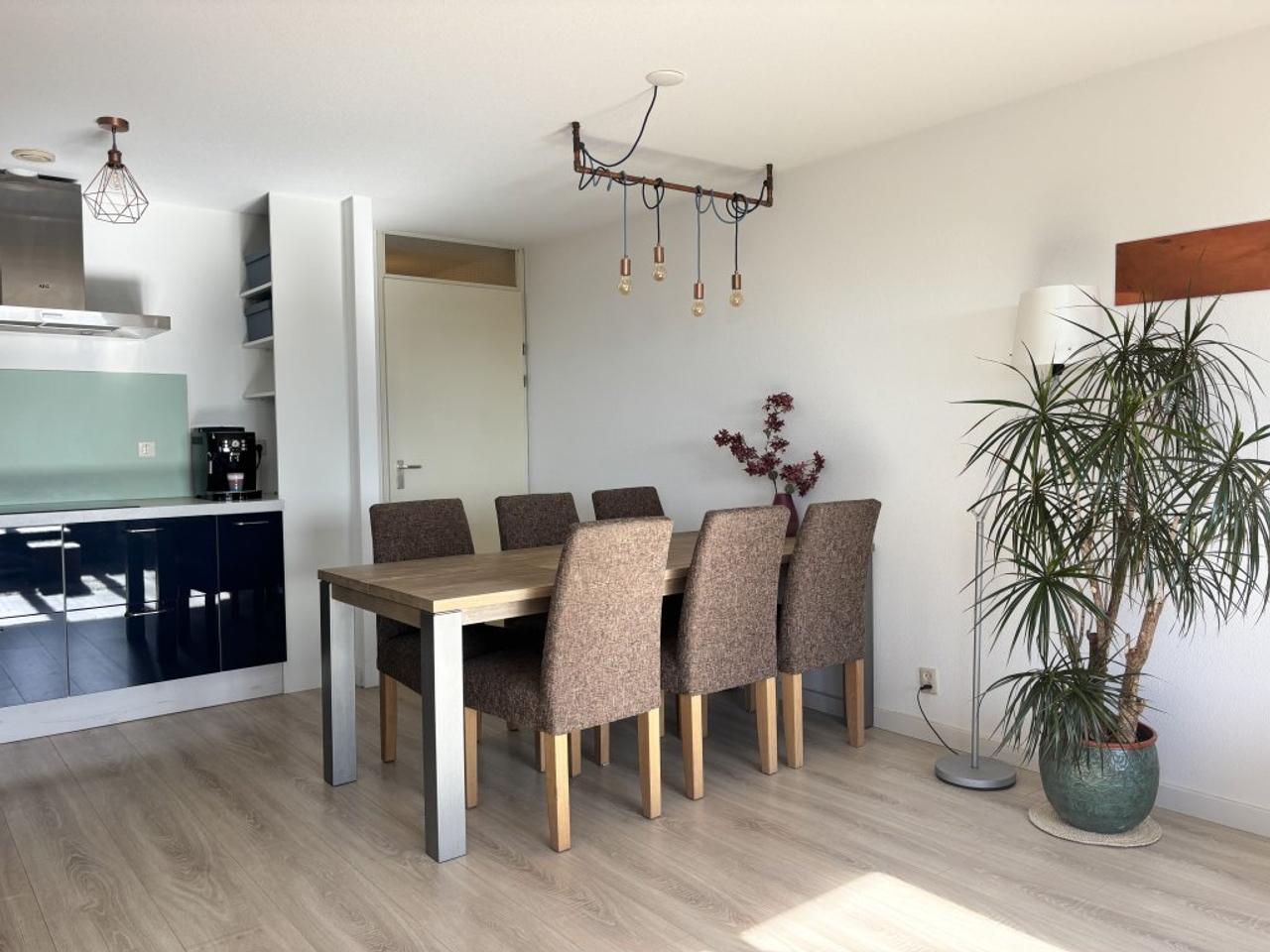 81 m² met balkon en eigen parkeerplek - Afbeelding 6