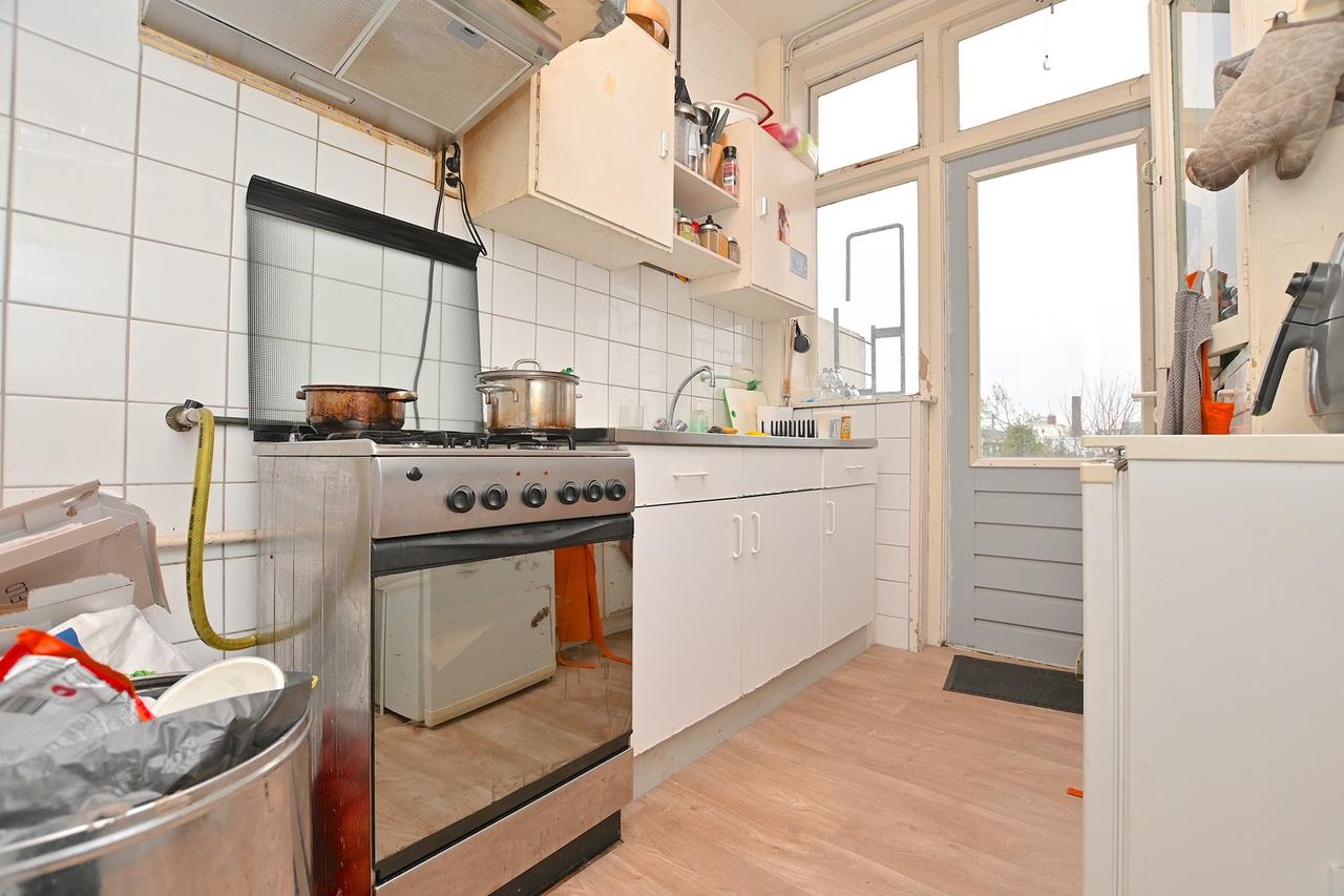 18 m² student room with balcony - Image 9