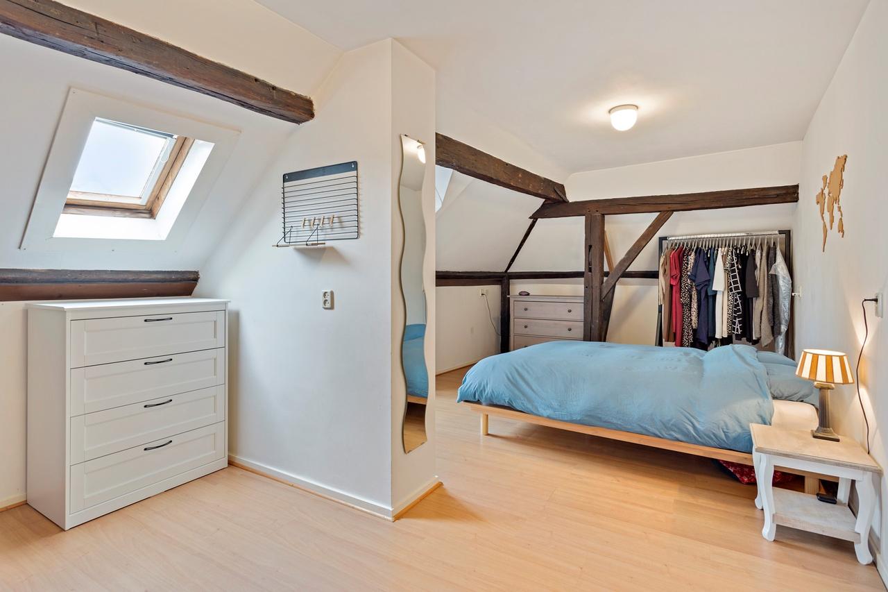 65 m² apartment with loggia in Wyck - Image 2