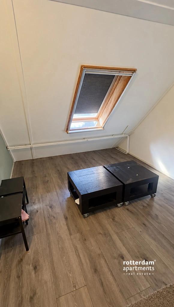 Part-furnished room available immediately in Schollevaar - Image 2