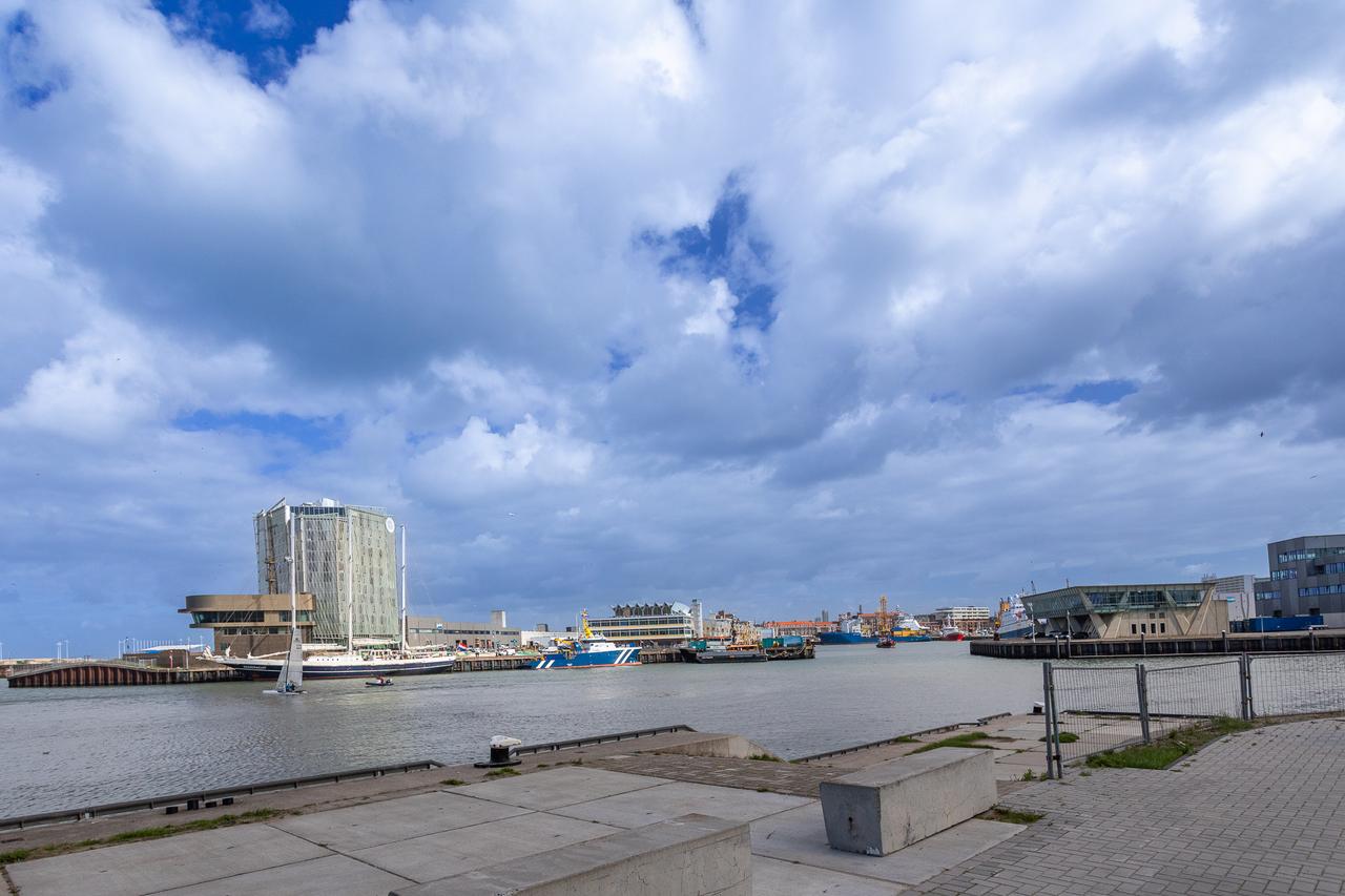97 m² apartment with sea views and terrace - Image 54
