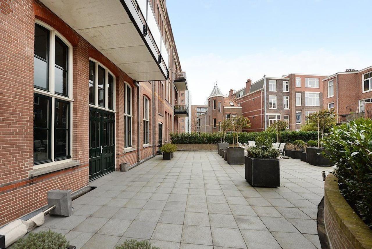 265 m² Penthouse in Statenkwartier - Image 38
