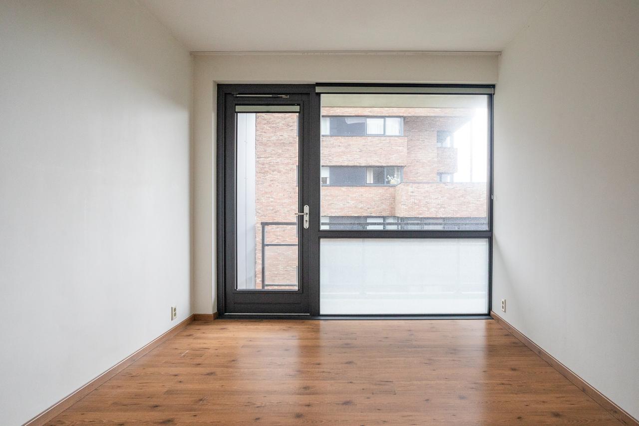 Bright Corner Apartment near Westduinpark - Image 15