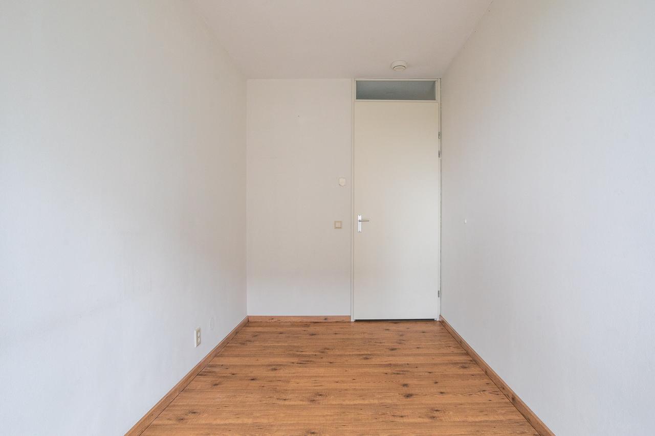 Bright Corner Apartment near Westduinpark - Image 20