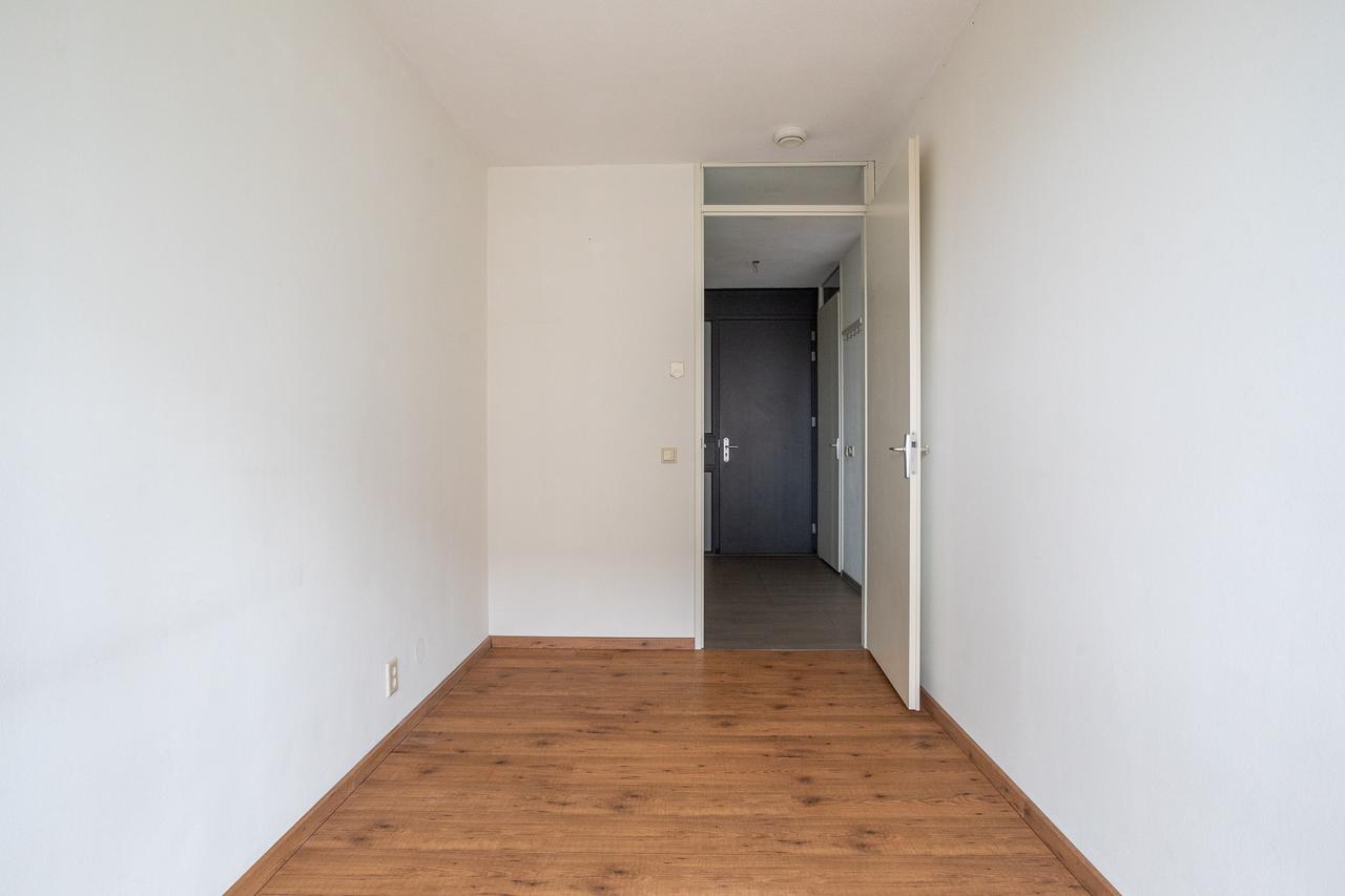 Bright Corner Apartment near Westduinpark - Image 21