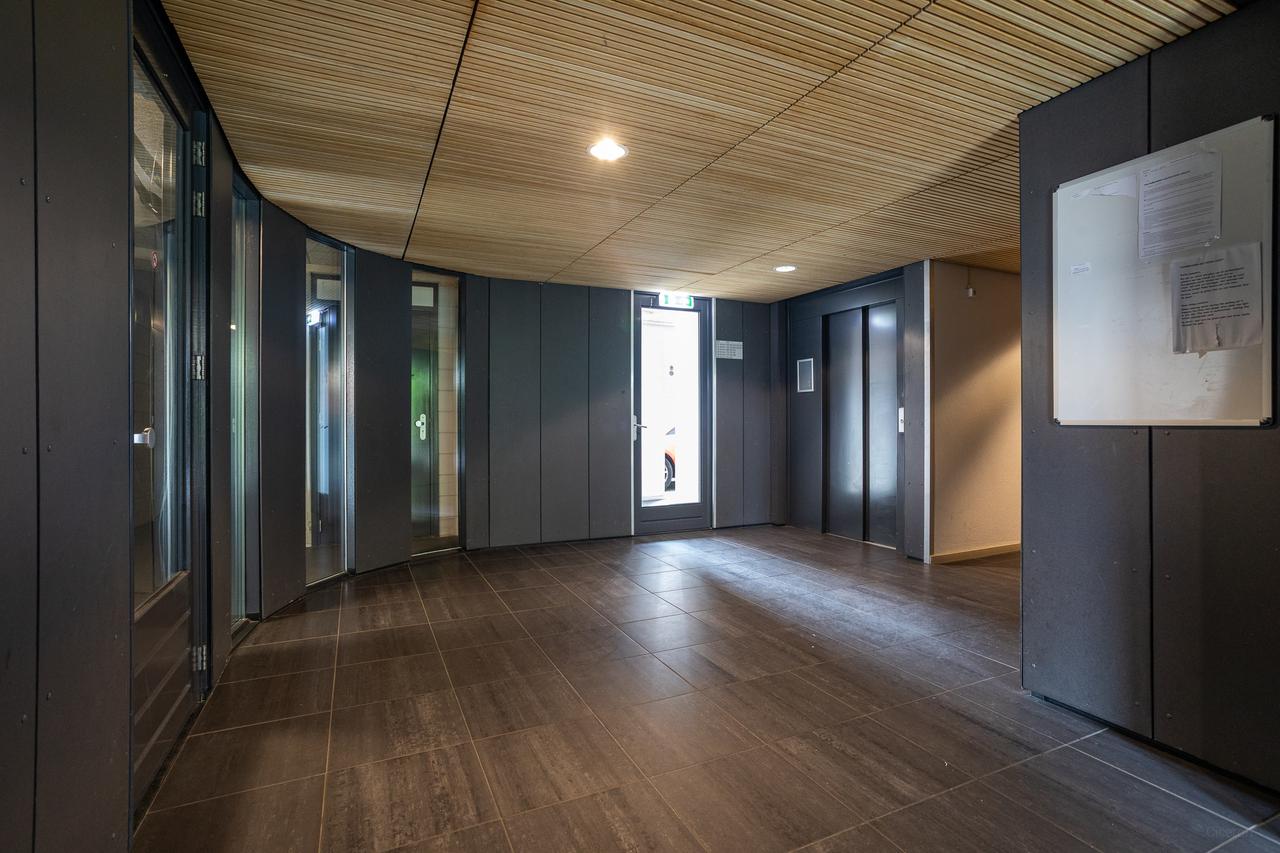 Bright Corner Apartment near Westduinpark - Image 35
