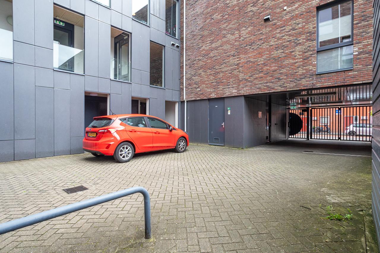 Bright Corner Apartment near Westduinpark - Image 38