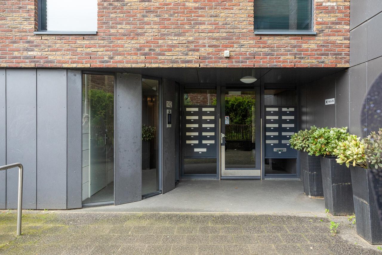 Bright Corner Apartment near Westduinpark - Image 41