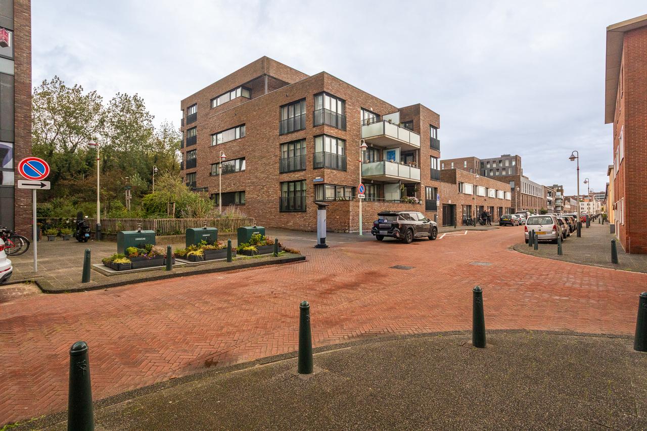 Bright Corner Apartment near Westduinpark - Image 43