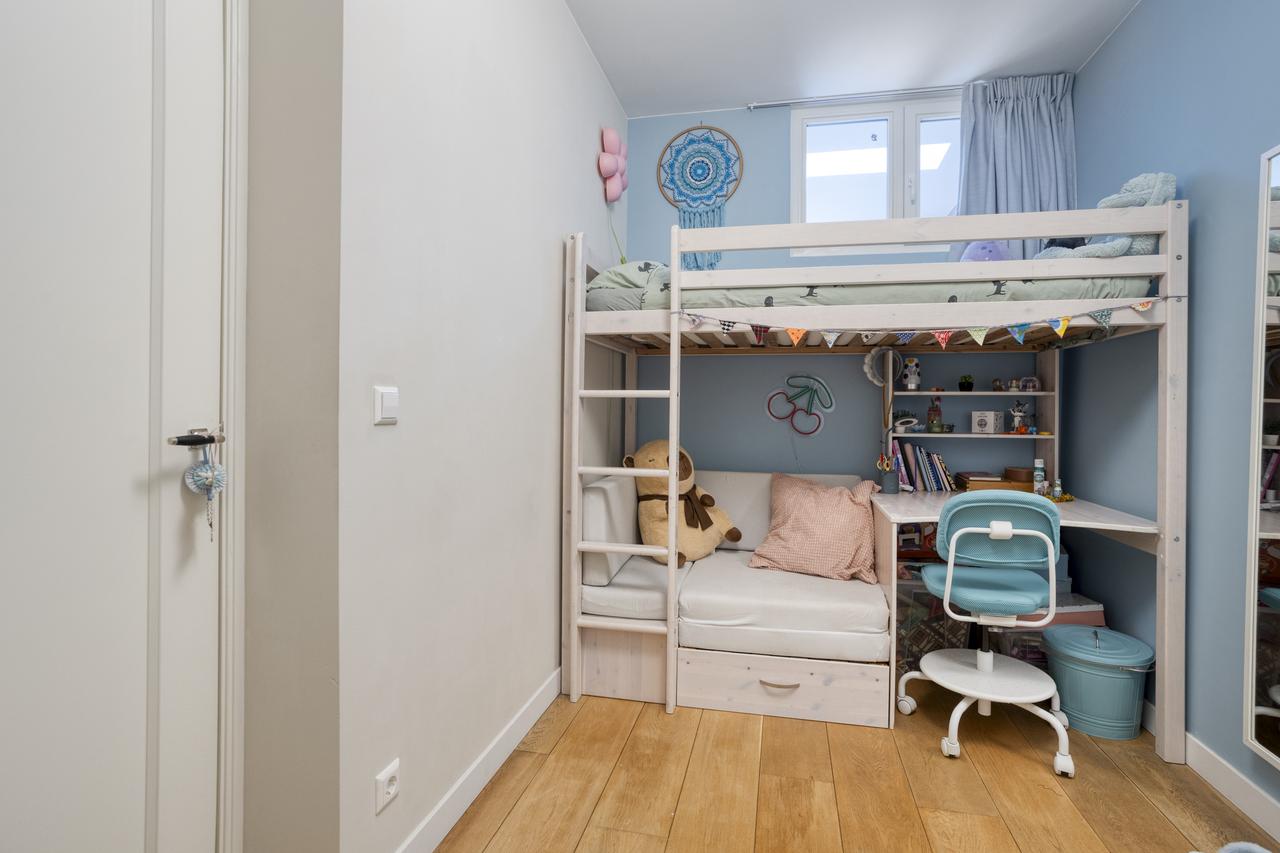 Gemeubileerd 4-slaapkamerappartement met tuin - Afbeelding 22