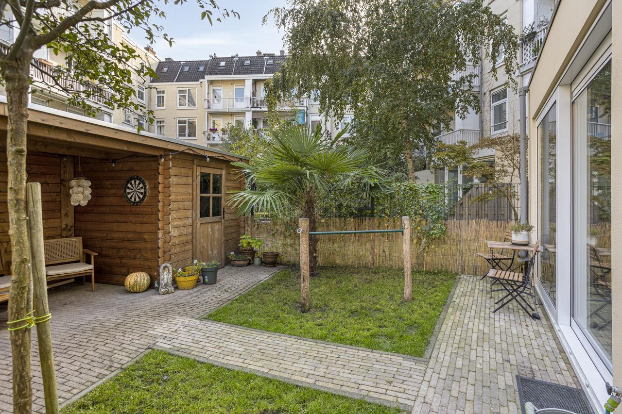 Gemeubileerd 4-slaapkamerappartement met tuin - Afbeelding 24