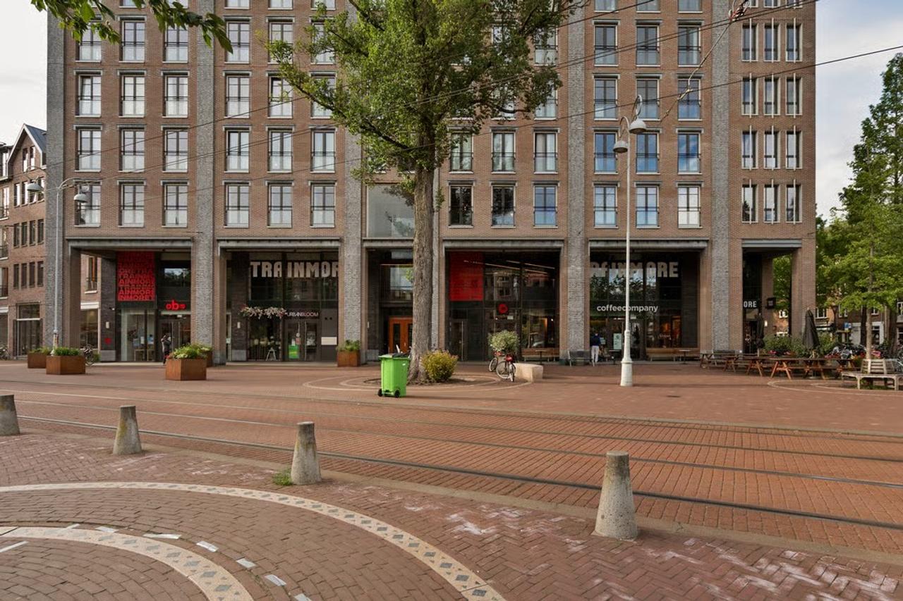 Gemeubileerd 4-slaapkamerappartement met tuin - Afbeelding 27