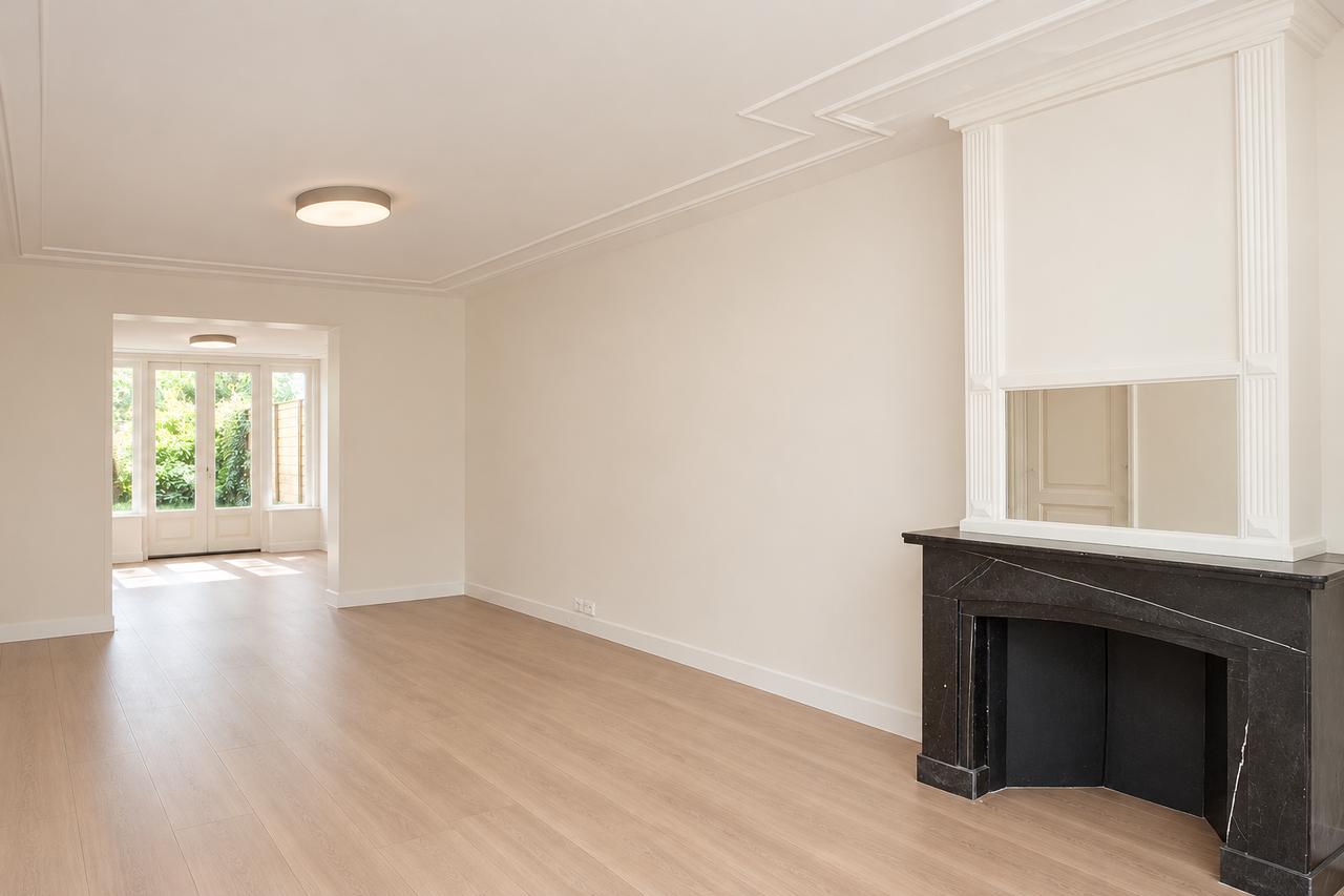 117 m² basement apartment with private garden - Image 2