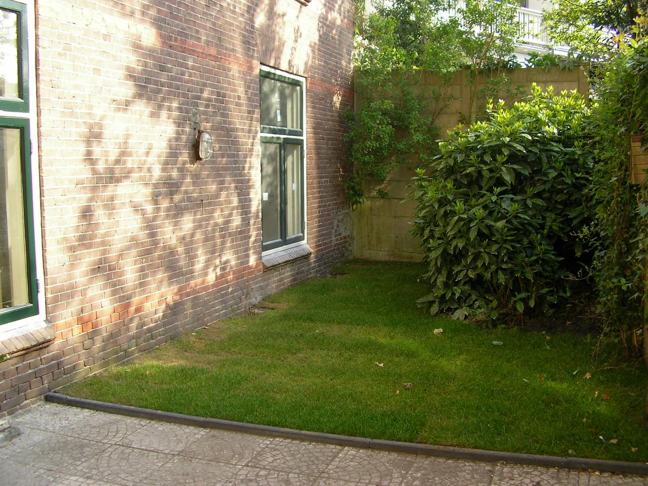 117 m² basement apartment with private garden - Image 6