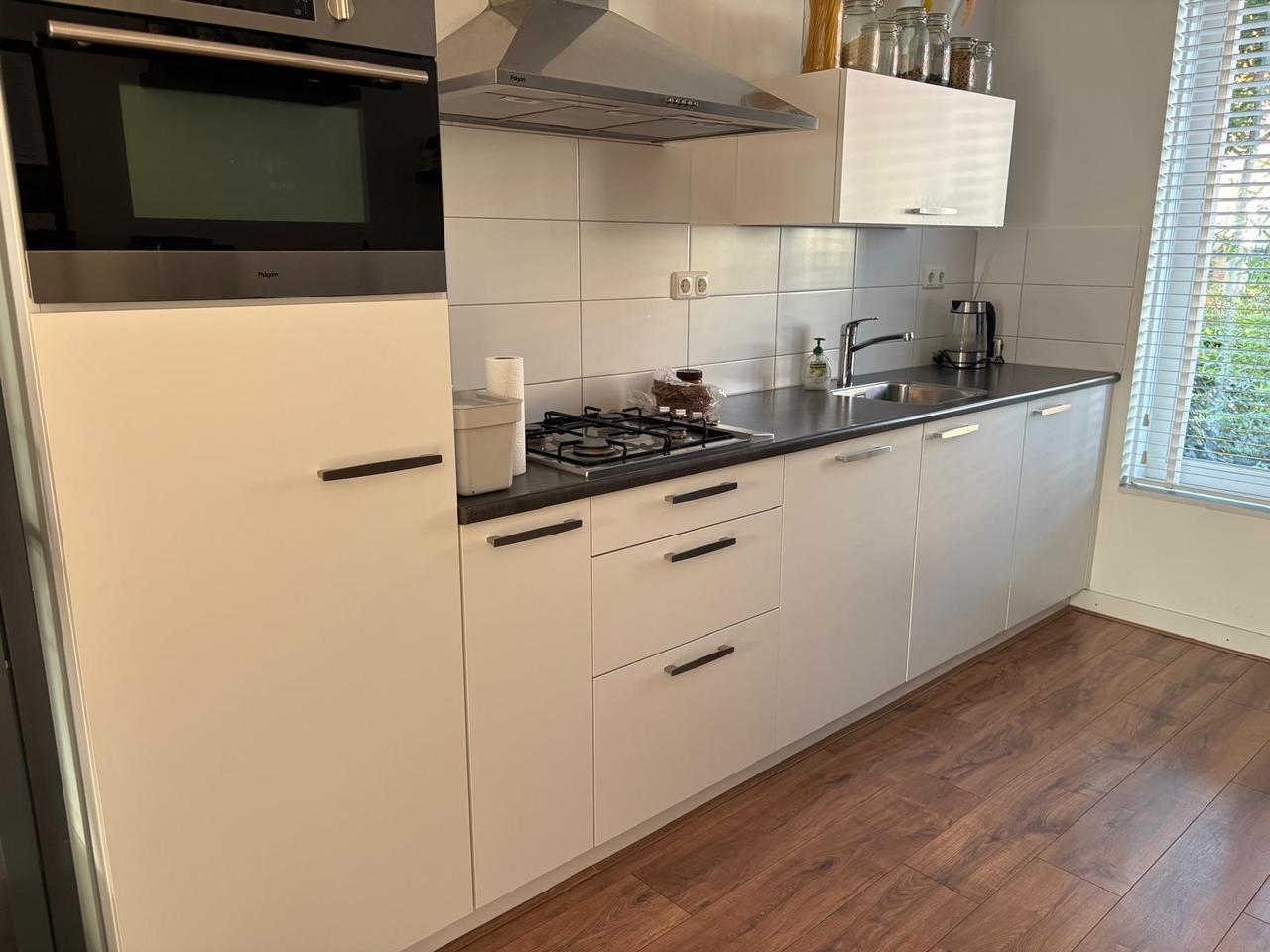 Eengezinswoning met 5 slaapkamers en tuin - Afbeelding 4