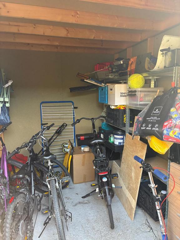 Eengezinswoning met 5 slaapkamers en tuin - Afbeelding 20