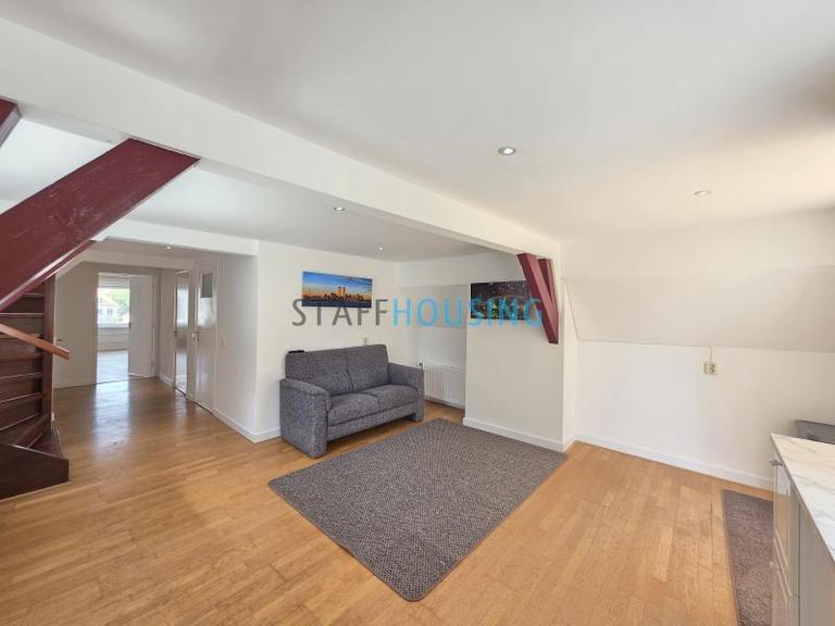 Gemeubileerd 5-slaapkamerappartement in Schiedam - Afbeelding 6