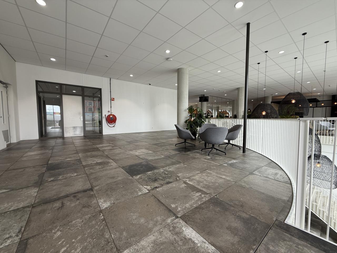 Furnished 34 m² Studio in Bijlmer - Image 10