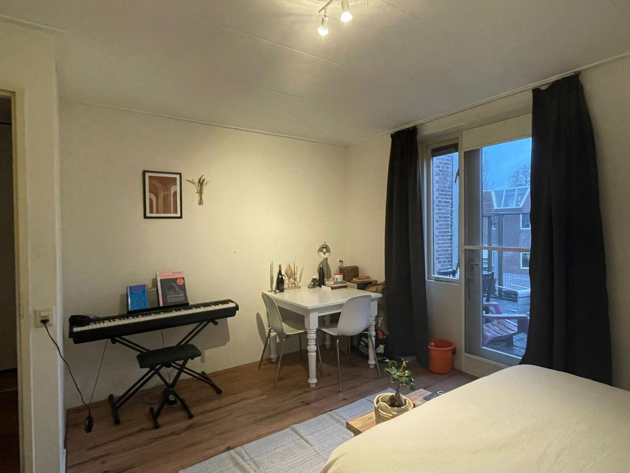 4 slaapkamers met balkon in Dieze-Centrum - Afbeelding 5