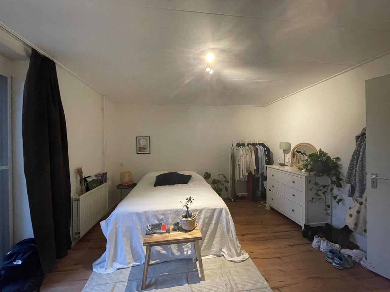 4 slaapkamers met balkon in Dieze-Centrum - Afbeelding 6