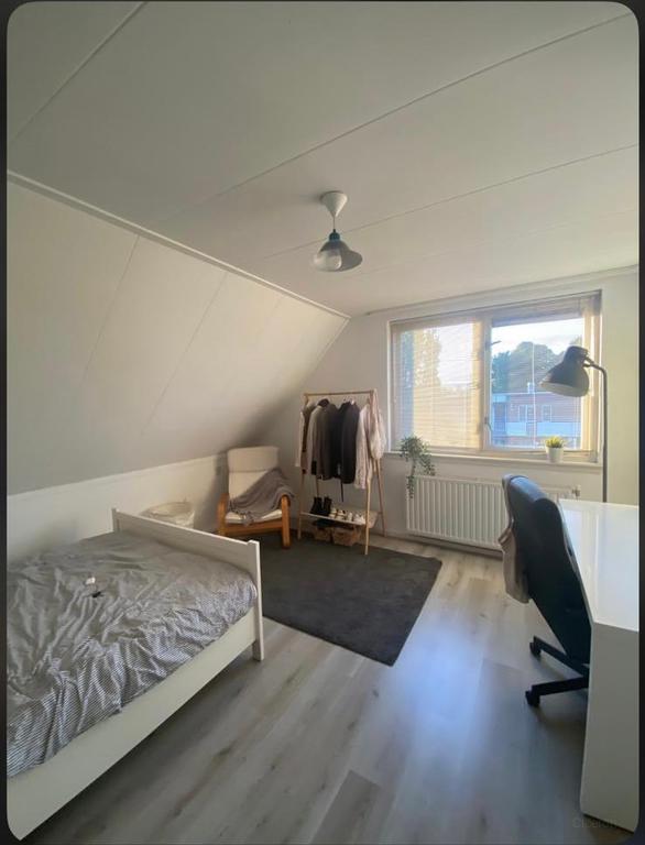 4 slaapkamers met balkon in Dieze-Centrum - Afbeelding 7