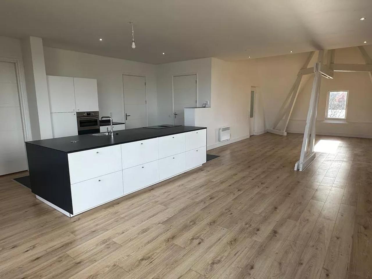 135 m² penthouse met terras in Venlo - Afbeelding 2