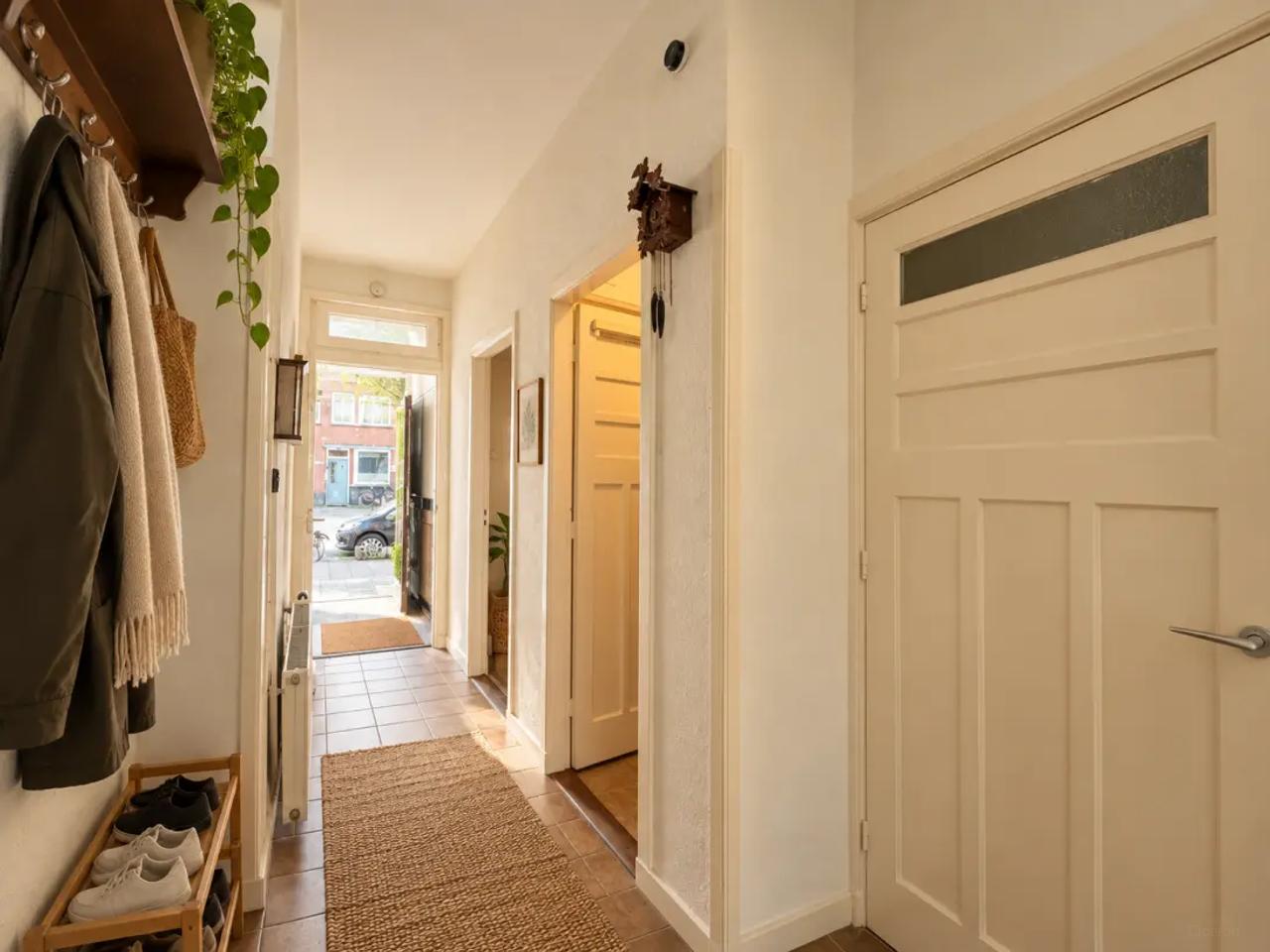 73 m² Home with Garden in Laakkwartier - Image 3