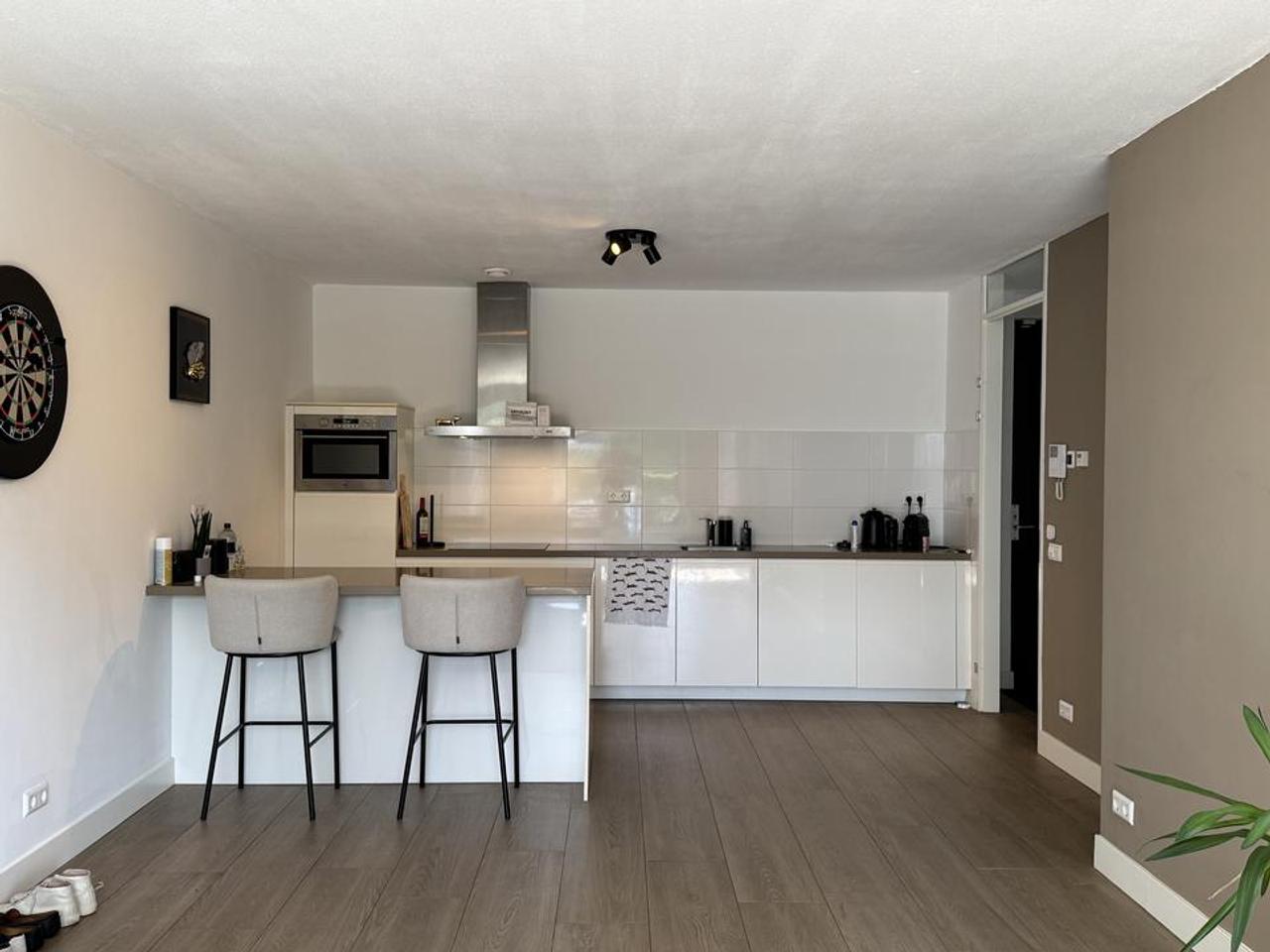 A++ apartment with terrace and parking - Image 3