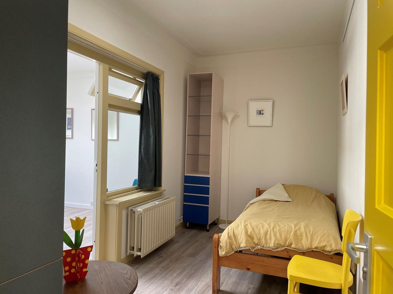 Gemeubileerd 2-kamerappartement bij Goffertpark - Afbeelding 4