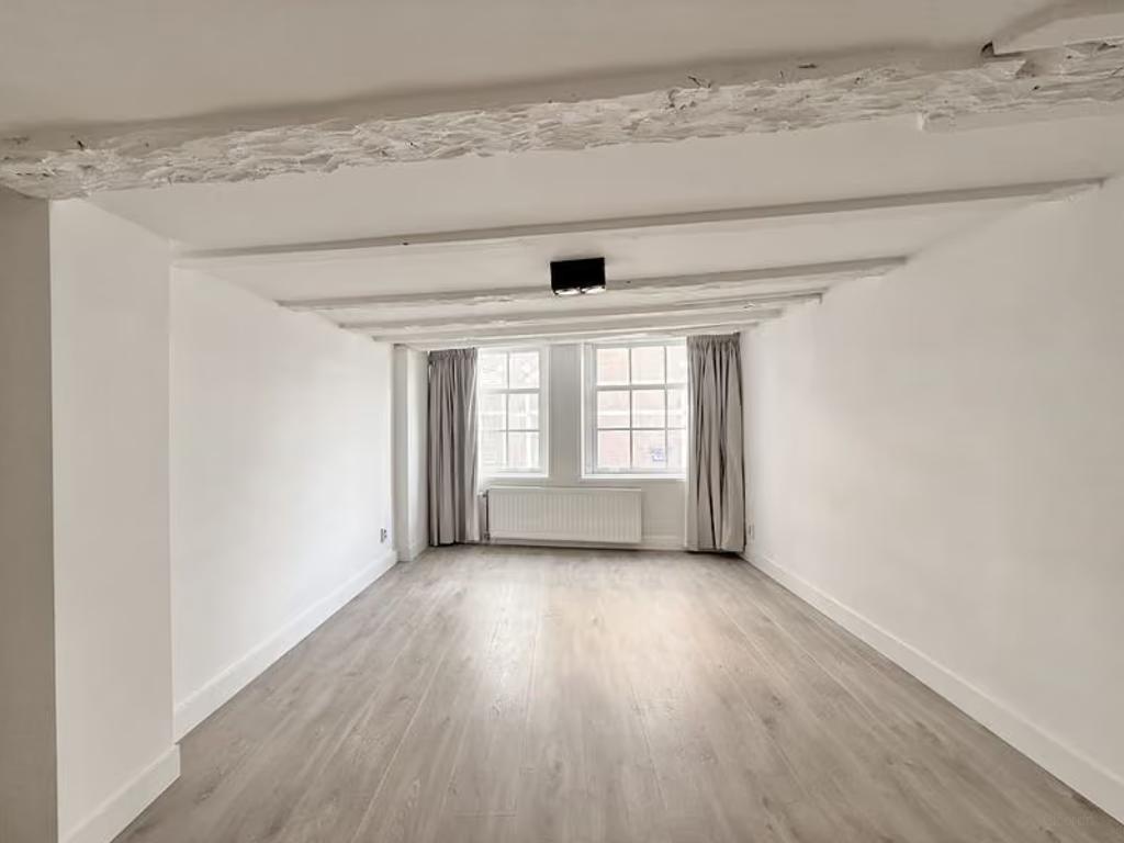 67 m² appartement met 2 slaapkamers - Afbeelding 1